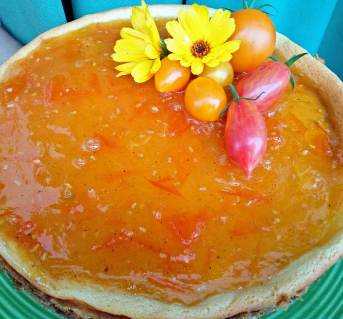 cheesecake med tomatspegel